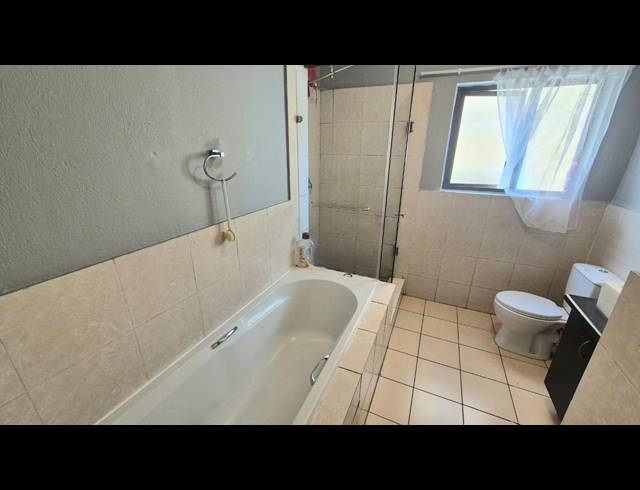 2 BEDROOM APARTMENT FOR SALE IN ERAND GARDENS
